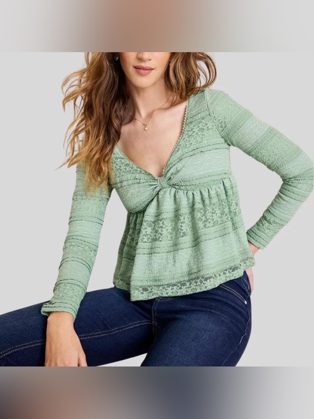 Francesca’s Sage Green Lace Long Sleeve Babydoll V Neck Top NWT